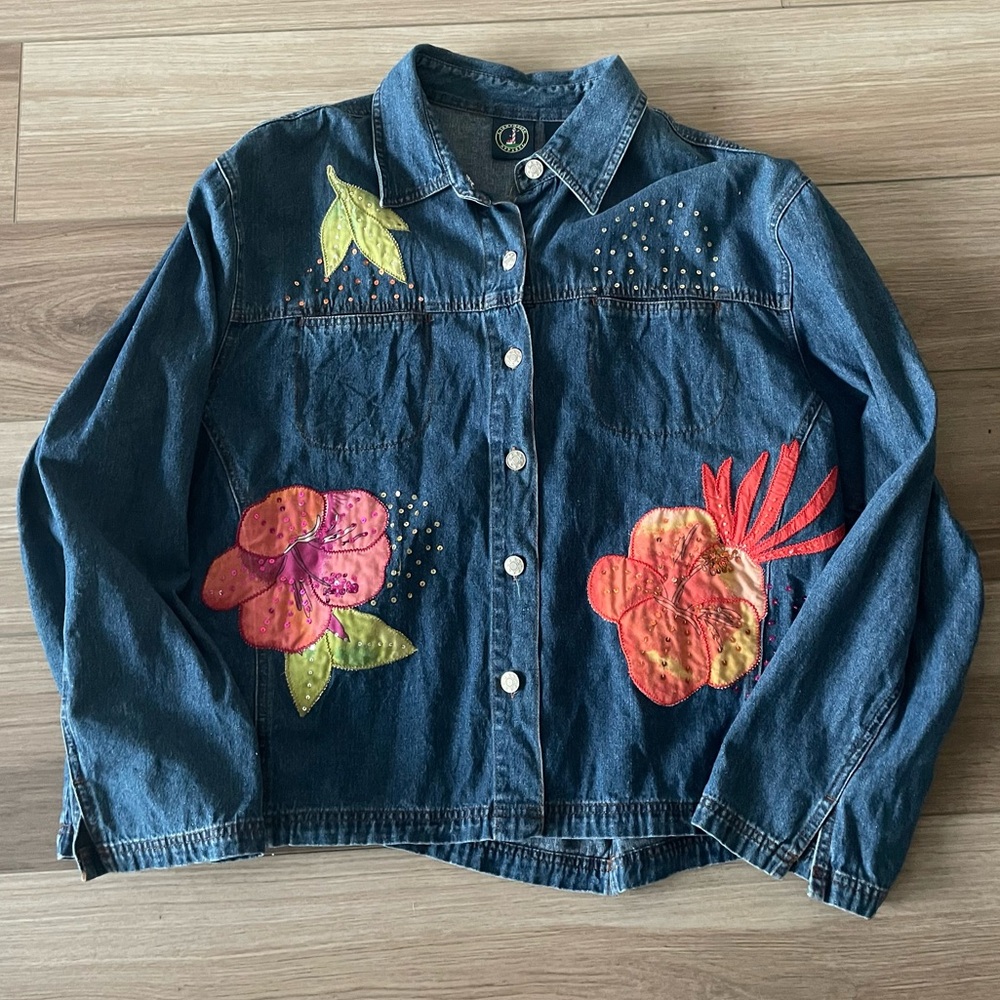 Women’s Vintage Floral Denim Blue Jean Jacket